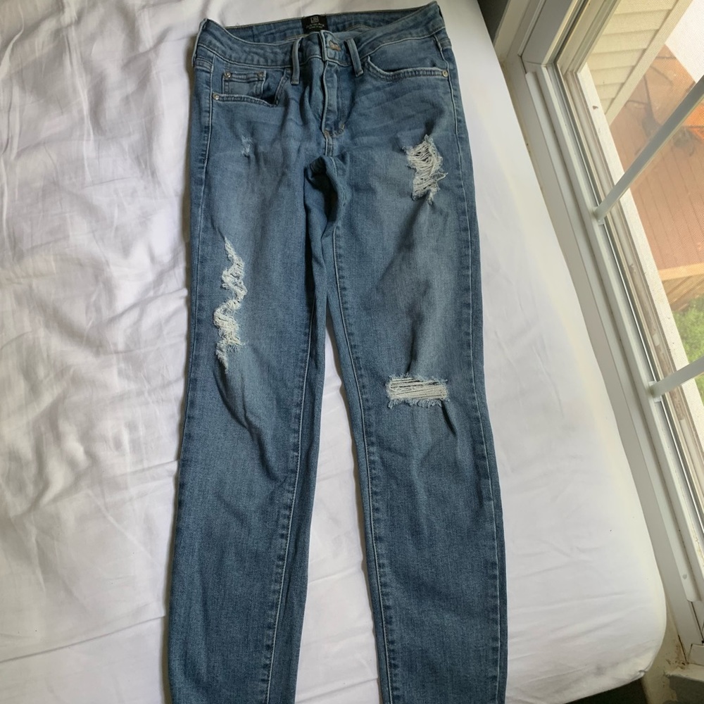 JustBlack ripped jeans
